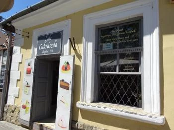 Lola Cukrászda Szentendre