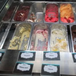 Lovas Cukrászda Budapest - Étel/ital