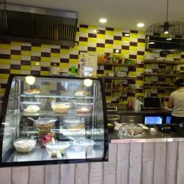 Low Carb Fast Food Bar Budapest - Belső