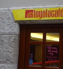Loyola Café