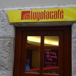 Loyola Café Budapest - Külső kép