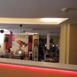 Loyola Café Budapest - Belső