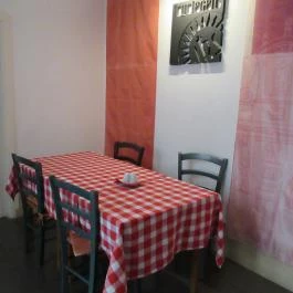 Loyola Café Budapest - Belső