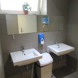 Loyola Café Budapest - Mosdó