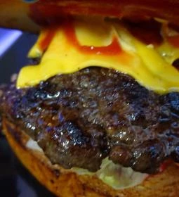 Lucky 7 Burgers & More