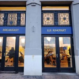 LUI Rakpart, Budapest - Külső kép