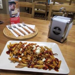 Lumberjack Poutinerie Budapest - Étel/ital