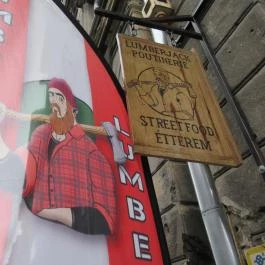 Lumberjack Poutinerie Budapest - Külső kép