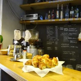 Lumen Kávézó - Mikszáth Kálmán tér, Budapest - Belső