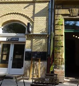 Lumen Kávézó - Mikszáth Kálmán tér