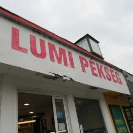 Lumi Pékség - Páskomliget utca Budapest - Külső kép