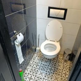 Mây - Vietnámi Étterem (Ferenc körút) Budapest - Mosdó