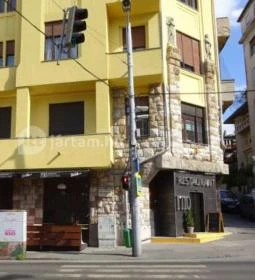 M10 - Mészárostíz Étterem & Kávézó