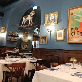 Macesz Bistro Budapest - Belső