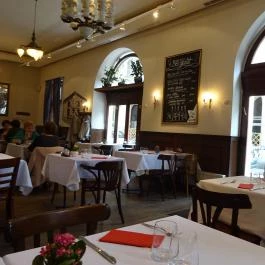 Macesz Bistro Budapest - Belső