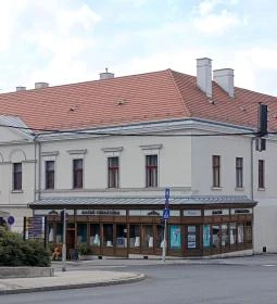 Mackó Cukrászda és Snack