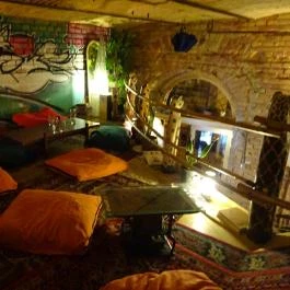 Macska Budapest - Belső