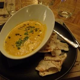 MAD Budapest Budapest - Étel/ital