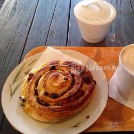 Mad Dog Cafe Haus Budapest - Étel/ital