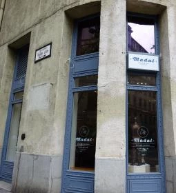 Madal Cafe - Alkotmány utca