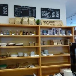 Madal Cafe - Alkotmány utca Budapest - Külső kép