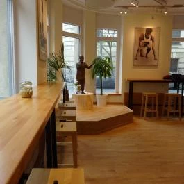 Madal Cafe - Alkotmány utca Budapest - Belső