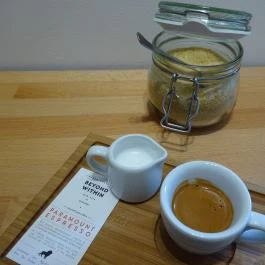 Madal Cafe - Alkotmány utca Budapest - Étel/ital