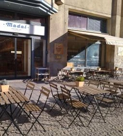 Madal Cafe - Alkotmány utca