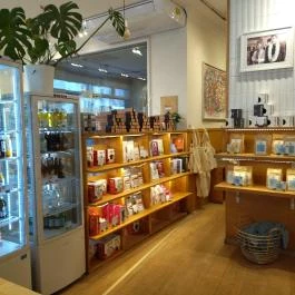 Madal Cafe - Alkotmány utca Budapest - Belső