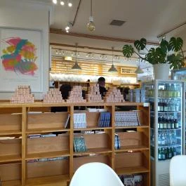 Madal Cafe - Alkotmány utca Budapest - Belső