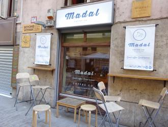 Madal Cafe Hollan Erno Utca Picture Of Madal Cafe Hollan Erno Utca Budapest Tripadvisor