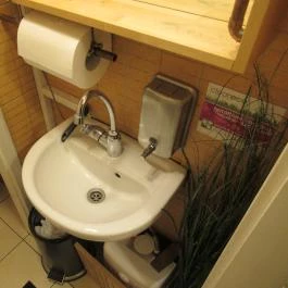 Madal Cafe - Hollán Ernő utca, Budapest - Mosdó