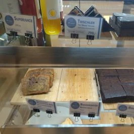 Madal Cafe - Specialty Coffee Shop - Király Budapest - Étel/ital