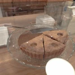 Madal Cafe - Specialty Coffee Shop - Király Budapest - Étel/ital