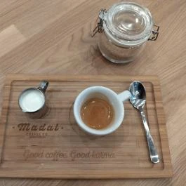 Madal Cafe - Specialty Coffee Shop - Király Budapest - Étel/ital