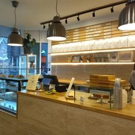Madal Cafe - Specialty Coffee Shop - Király Budapest - Belső