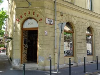 Maestro Café & Pub Budapest