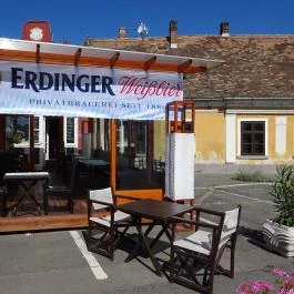 Tinto Resto Szentendre - Külső kép