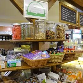 Magház Étterem & Teaház Budapest - Étel/ital