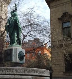 Magyar Igazság kútja