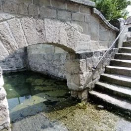 Magyar-kút, Etyek - Egyéb