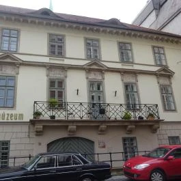 Magyar Mesemúzeum és Meseműhely, Budapest - Külső kép