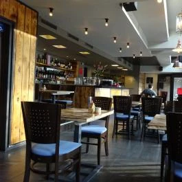 Magyar QTR Bistro Budapest - Belső