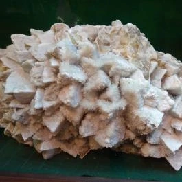 Magyarországi Kalcitkristályok Színes Világa, Fertőrákos - 