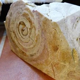 Magyarországi Kalcitkristályok Színes Világa, Fertőrákos - 