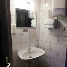 Maharaja Szentendre, Szentendre - Mosdó