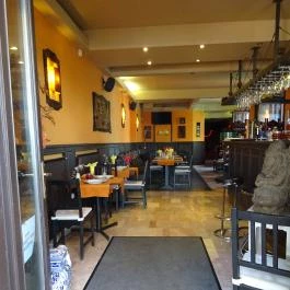 Maharaja Szentendre, Szentendre - Belső