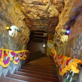 MahaRana Indian Ayurvedic Restaurant Budapest - Belső