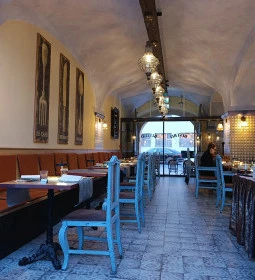 Maison Bistro - Maison Bistro & Hotel étterme