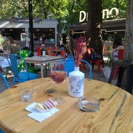 Majomhoz, Budapest - Belső